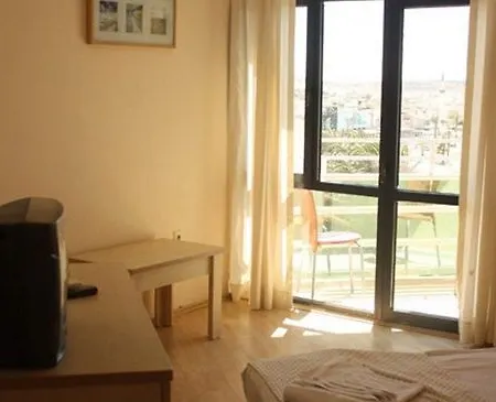 Park Hotel 3*